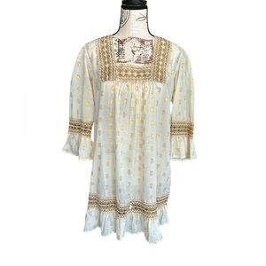 Nation AK Outfits NWT Cream and Gold Top with Crochet size small